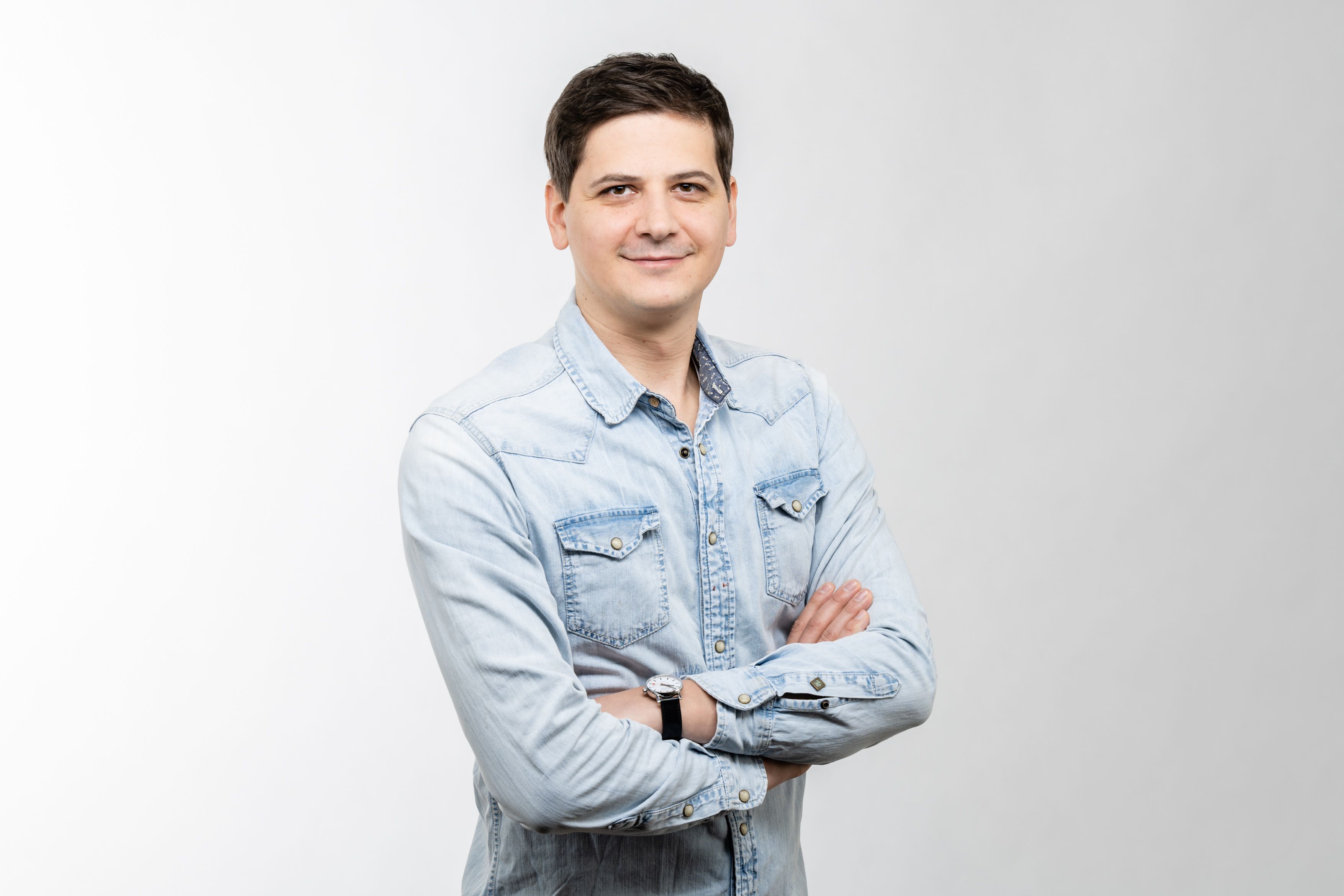 Auf dem Bild ist der Ansprechpartner des Teilbetreuten Einzelwohnens zu sehen.